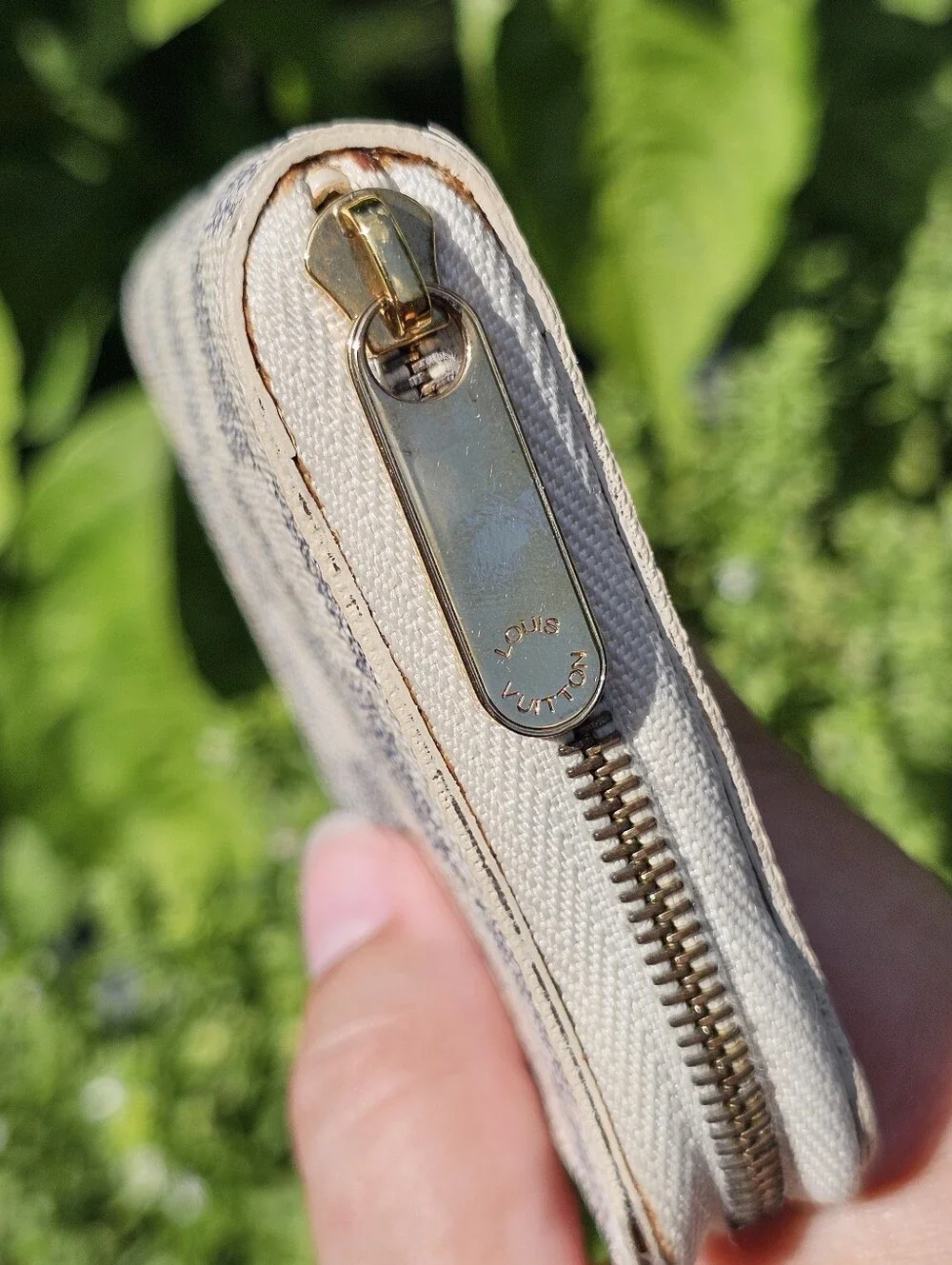 Louis Vuitton Damier Azur Compact Zippy